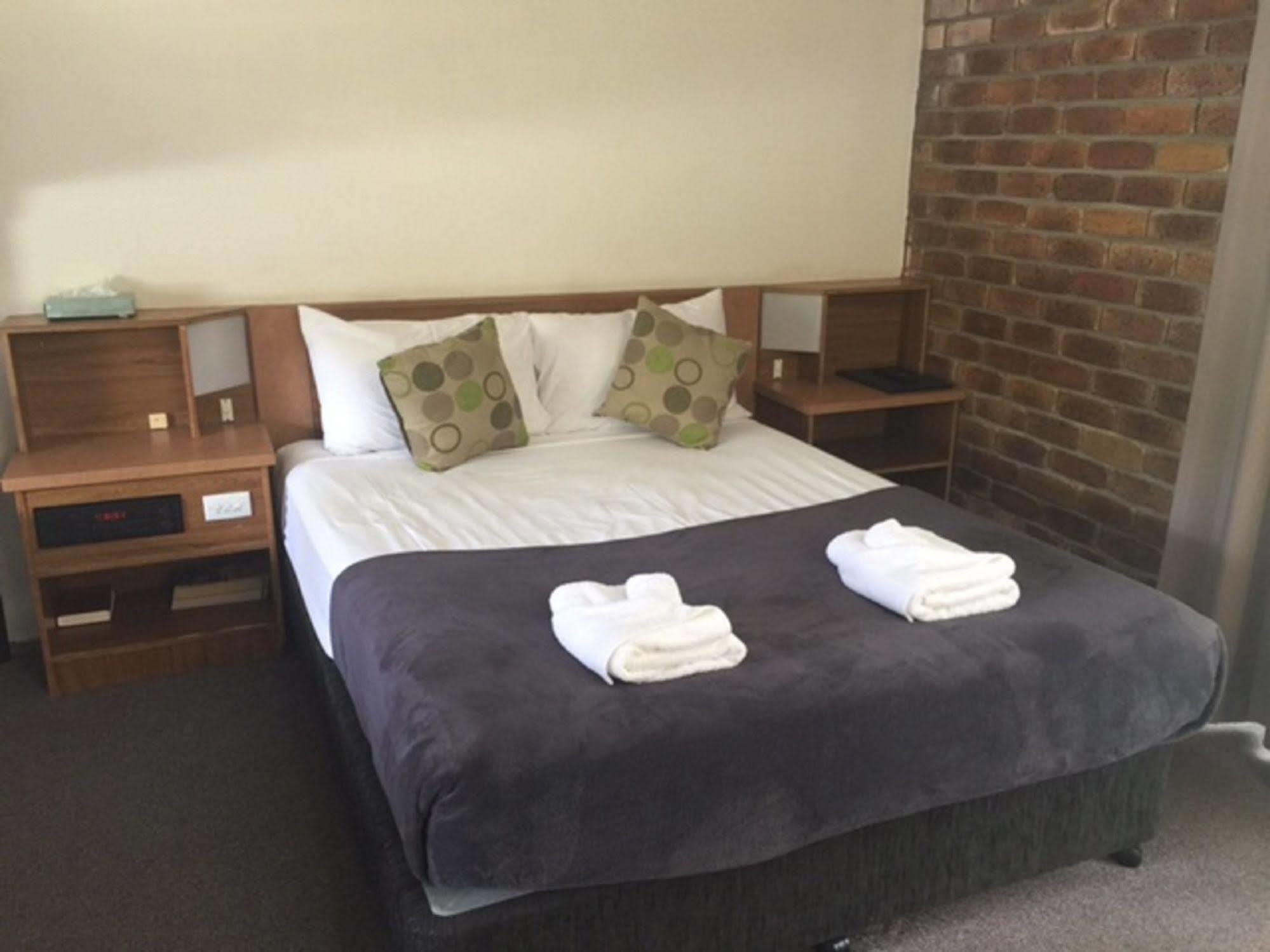 Coomera Motor Inn Gold Coast Bagian luar foto